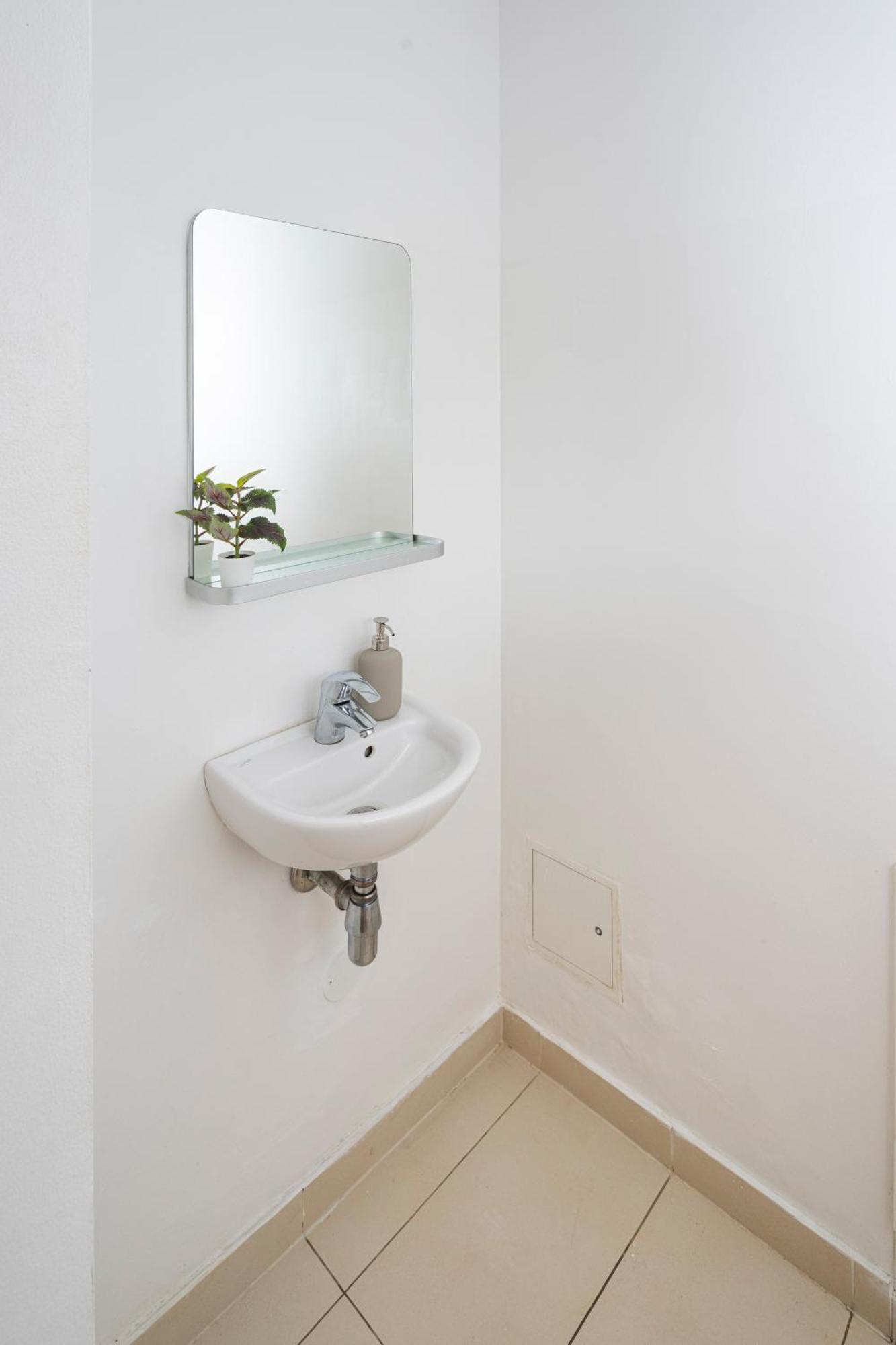 Gemuetliches, Ruhiges Apartment - 90M2 Mit Garten Und Terrasse Wien Exteriör bild