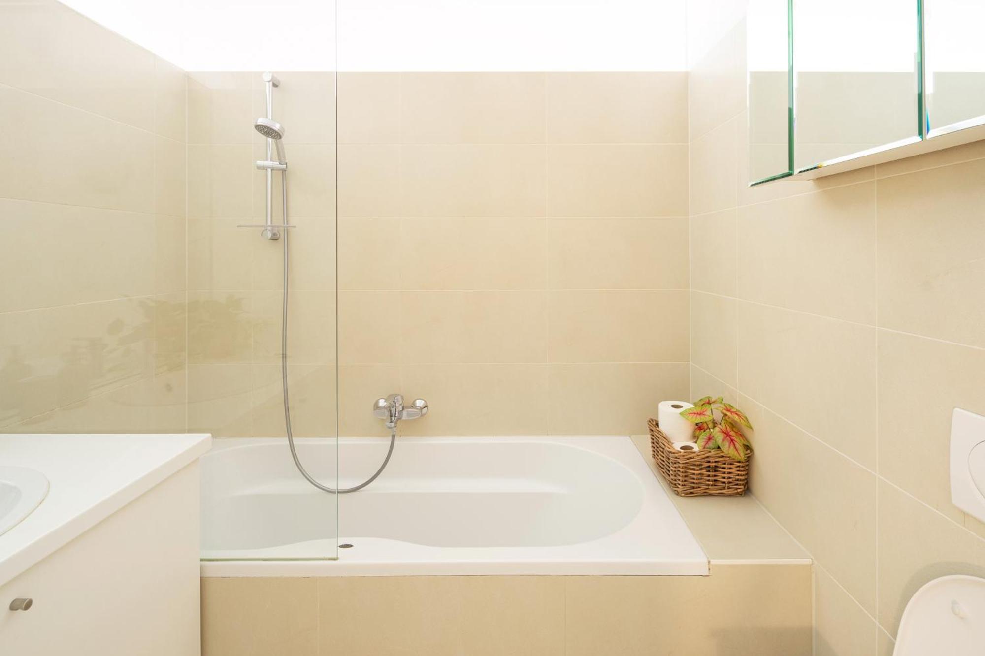 Gemuetliches, Ruhiges Apartment - 90M2 Mit Garten Und Terrasse Wien Exteriör bild